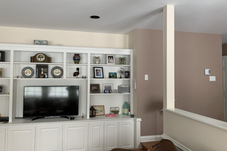 Finahed shelving walls and room divider