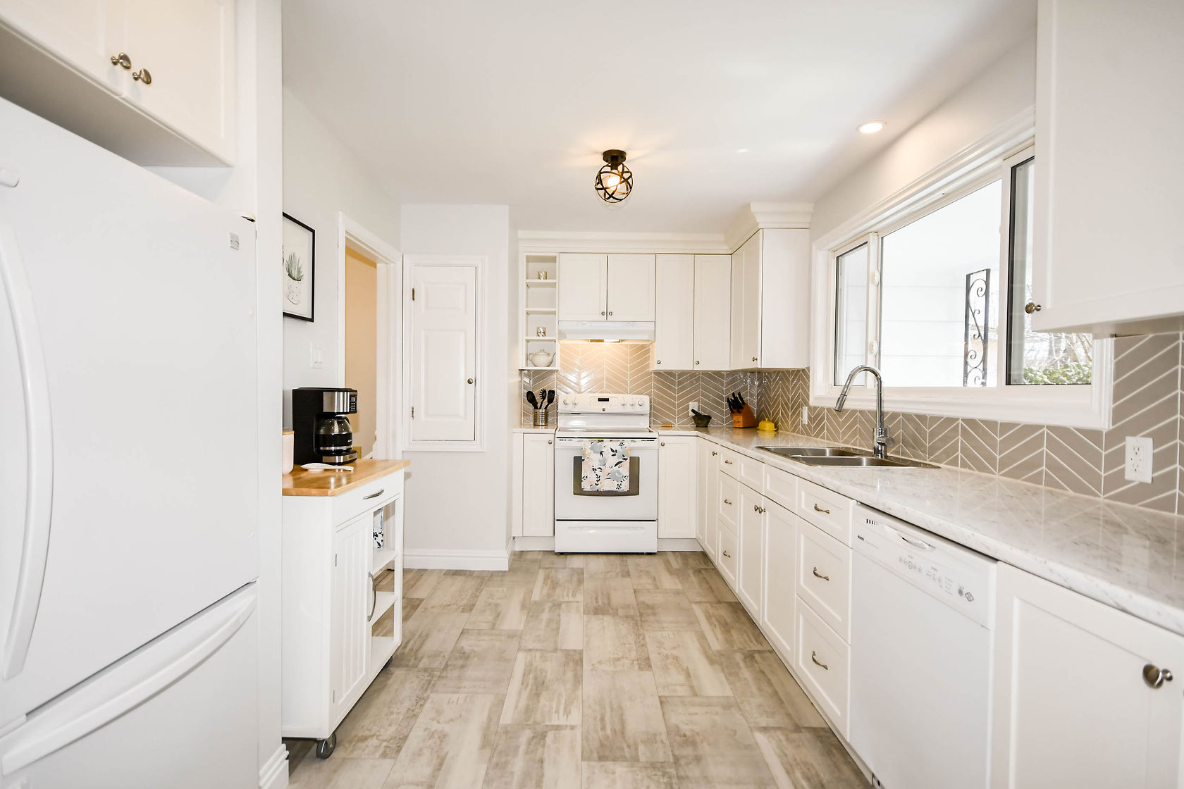 dartmouth-halifax-nova-scotia-kitchen-painter